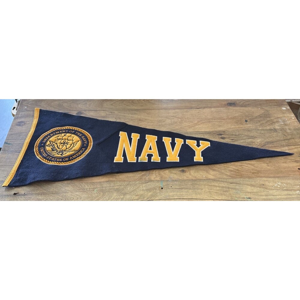 Winning Streak US Navy Large Wool Felt Pennant Banner Approx 40x17.5 Embroidered